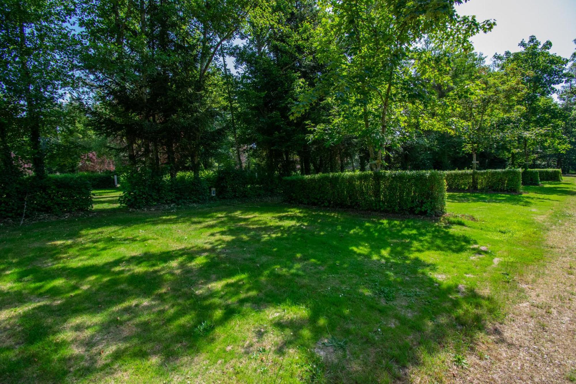 Camping Des Bains Saint-Honore-les-Bains Екстер'єр фото