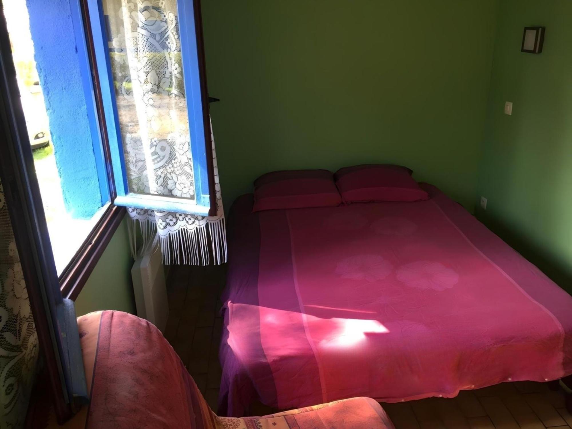 Camping Des Bains Saint-Honore-les-Bains Номер фото