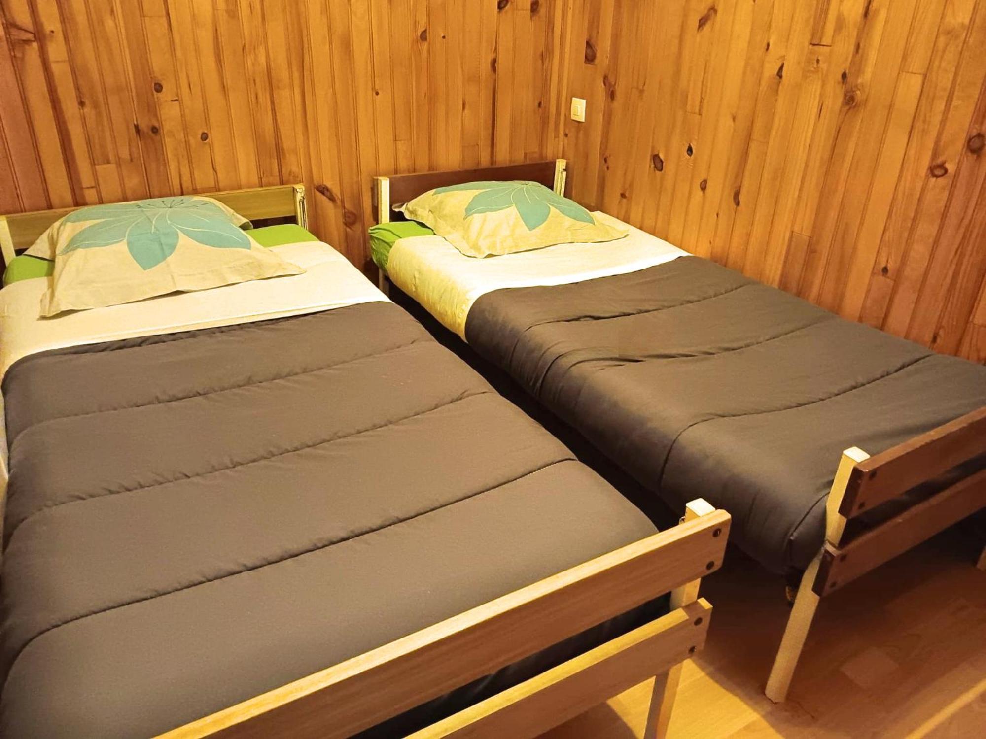 Camping Des Bains Saint-Honore-les-Bains Номер фото